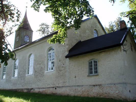 Die EELK Brigittakirche in Vara