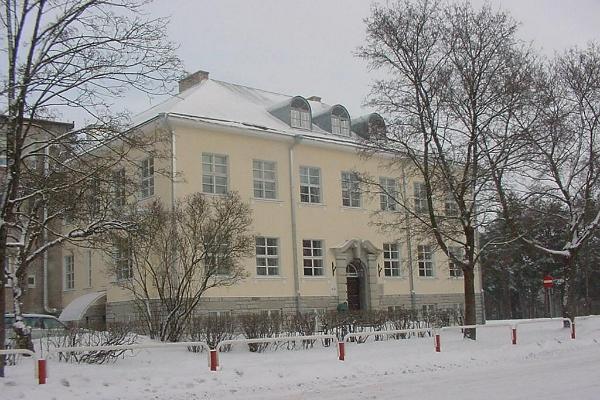 Keila folkskola - minnesmärke över det estniska frihetskriget