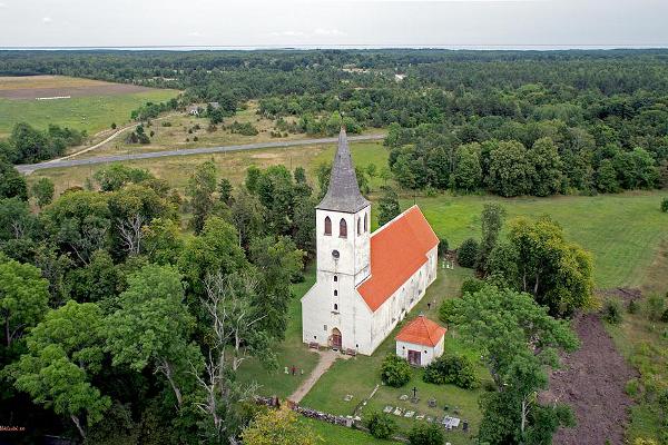 Церковь Пюхалепа