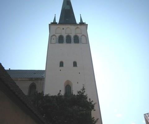 Башня и смотровая платформа церкви Олевисте