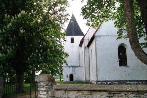 Ridala kyrka