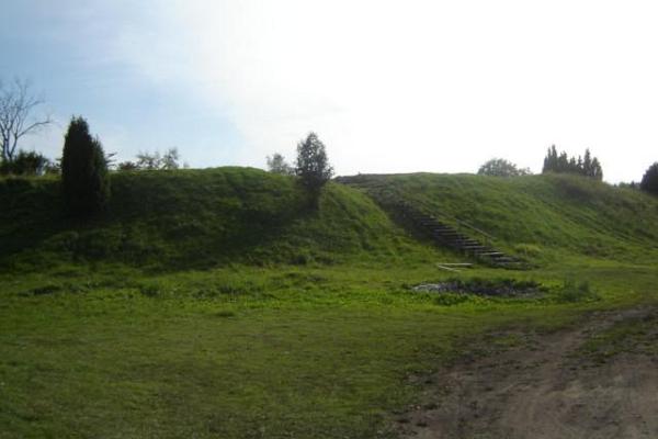Valjala hill fort