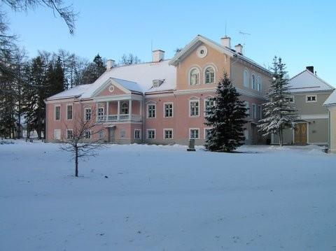Vihula manor