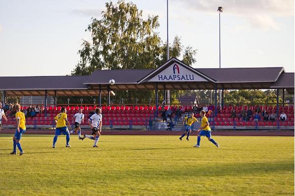 Sportgebäude und Stadion Haapsalu