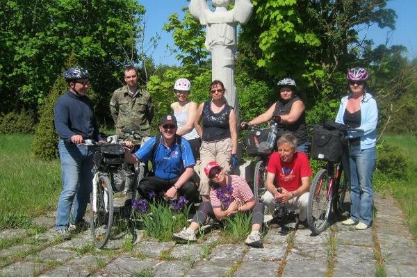 Bildende Naturausflüge mit dem Fahrrad und zu Fuß auf den Inseln Saaremaa (dt. Ösel), Muhu (dt. Moon) und Abruka (dt. Abro)