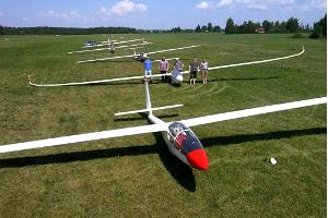Ridali Aviācijas klubs - lidojumi ar planieriem un mazajām lidmašīnām