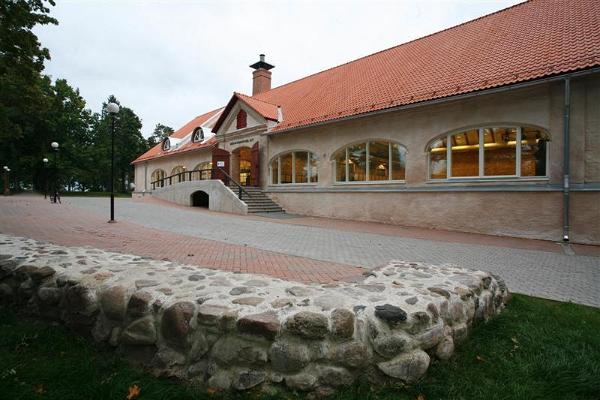 Konferens- och seminarielokaler på folkmusikcentret Viljandi Pärimusmuusika Ait