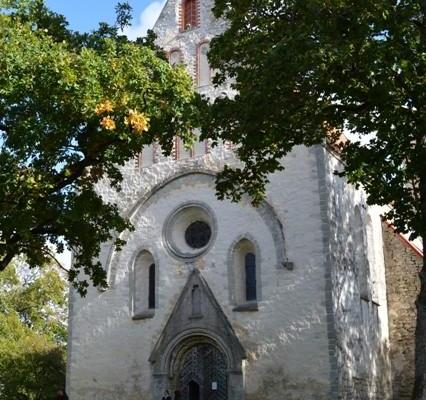 Церковь св. Мартина в Вальяла