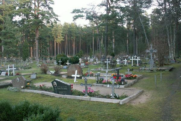 Kihnu kalmistu