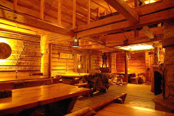 Viikinkien kylän taverna
