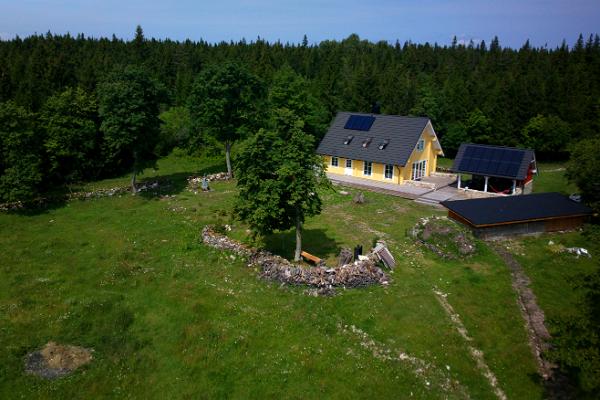 Uueõue holiday house on Kesselaid