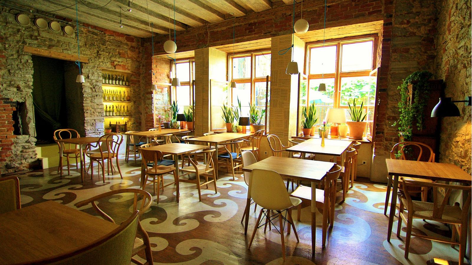 Restaurant Rataskaevu 16, Estonia