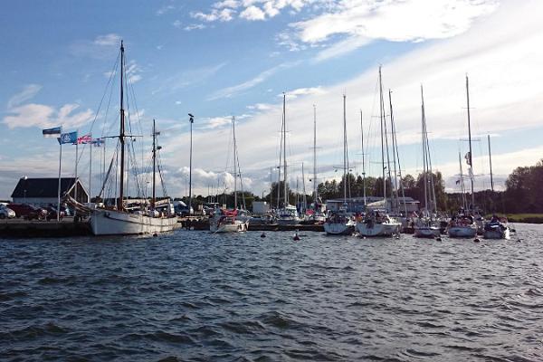 Sailing to Kihnu island with Seikle Vabaks