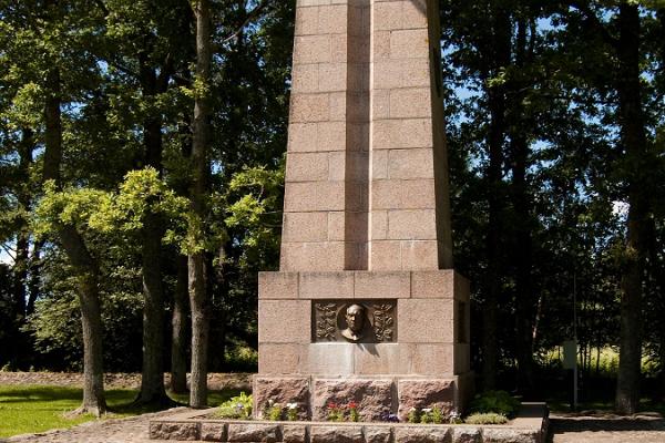 Monument and memorial park devoted to Konstantin Päts, the first president of Estonia