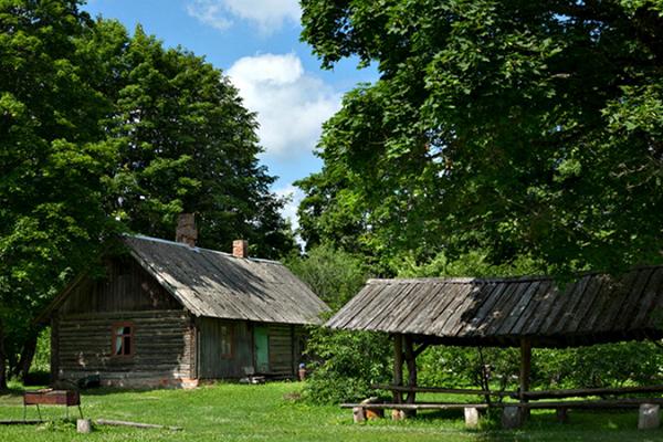 Cottar's cottage at Linnumäe Loodustalu (Nature Farm)