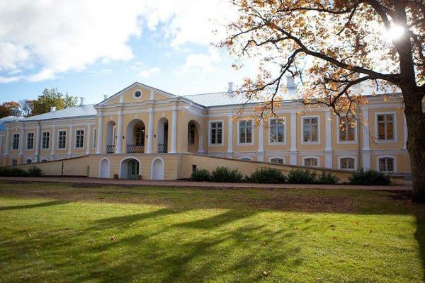 Vääna mõis ja mõisapark