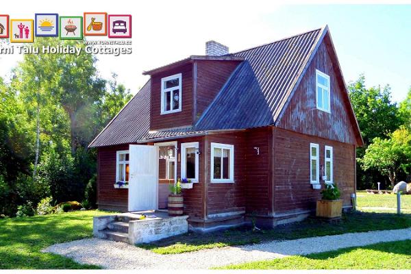 Torni Talu Holiday Cottages, family house with a sauna