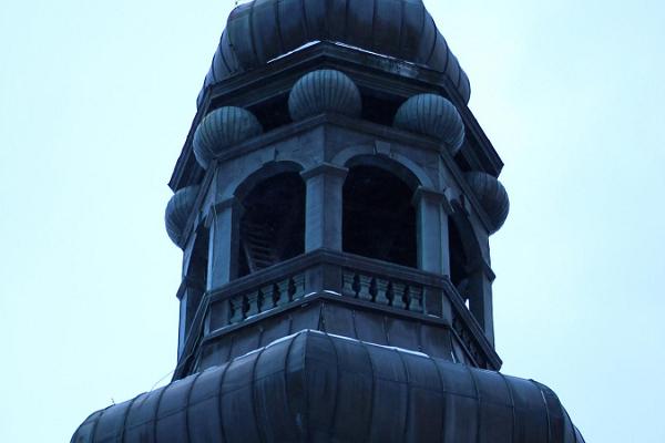 Tallinas Doma baznīca un zvanu tornis