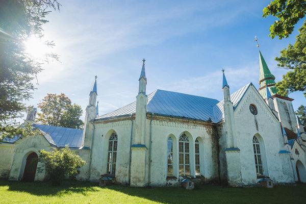 Церковь Марии-Елизаветы в Курси (Эстонская евангелическая лютеранская церковь)