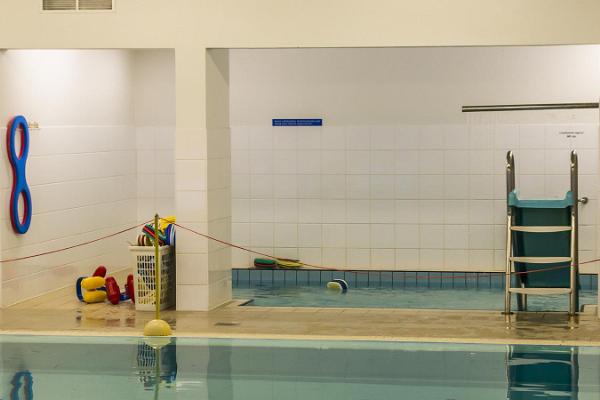 Käina ujula ja spordikeskus