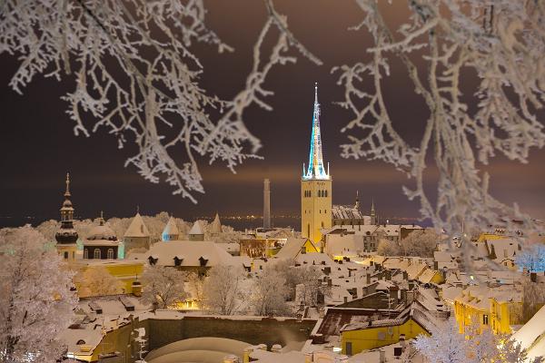 Pyrähdä Tallinnan jouluun