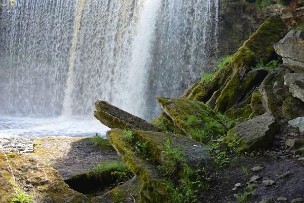 Exkursion mit Beginn in Tallinn Der Wasserfall in Jägala (dt