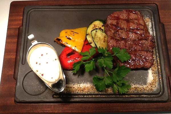 Паб Pubi & SteakHouse Wironia