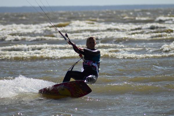 Surf Center - kitesurf trainings in Pärnu, Tallinn and all over Estonia