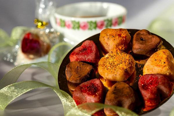 Workshops von Örrekese. Zubereitung von Marzipan-Trüffeln