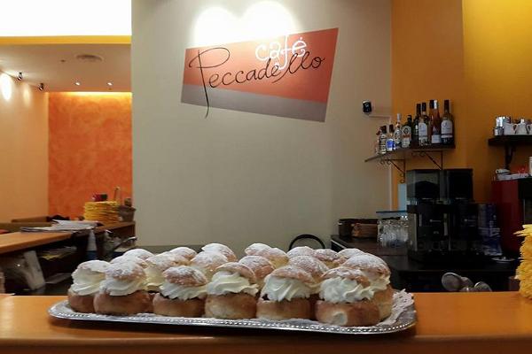 Cafe Peccadello i Kaubamajakas
