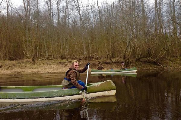 Kanuu.ee piknikuga kanuumatk Audru jõel kahele