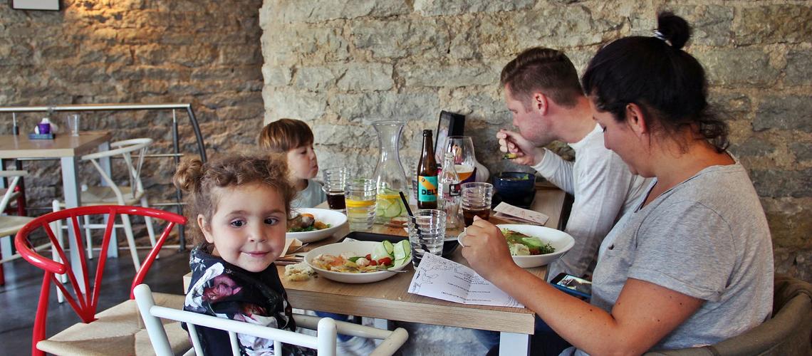 Best places to eat with children in Estonia