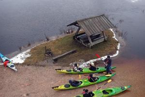 Seikle Vabaks Kajaktour der fünften Jahreszeit im Nationalpark Soomaa