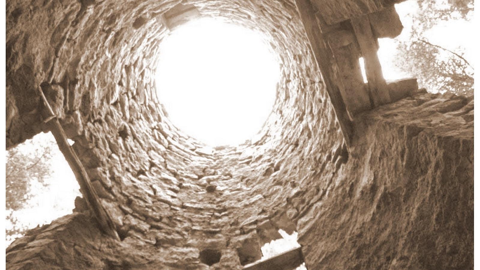 Vainu tuuliku varemed