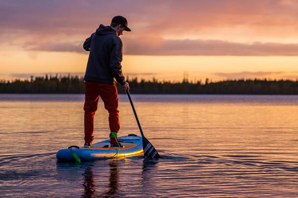 Aloha Surfikeskuse aerusurfimatk Pärnu jõel