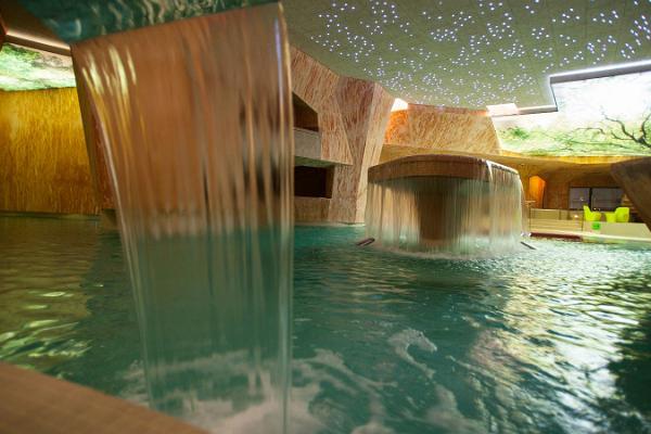 Vesi- ja saunakeskus "Viiking Saaga" kylpylähotelli Viikingissä