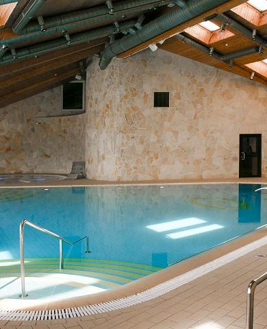 Оздоровительный центр Fra Mare Thalasso Day Spa с банями и бассейнами