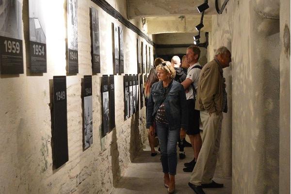 Gefängniszellen des KGB