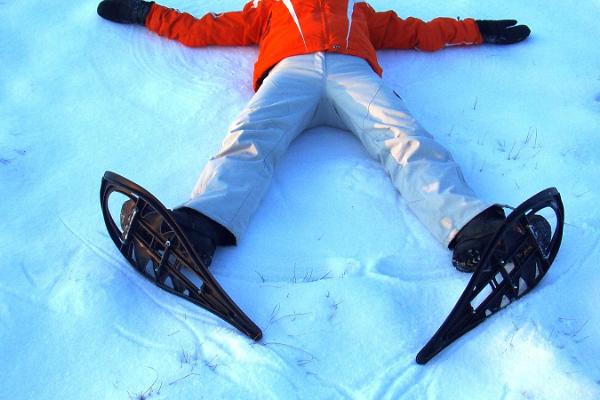 Seikkaile vapaaksi lumikenkäretki Soomaan kansallispuistossa sijaitsevalle Toonojan suosaarelle