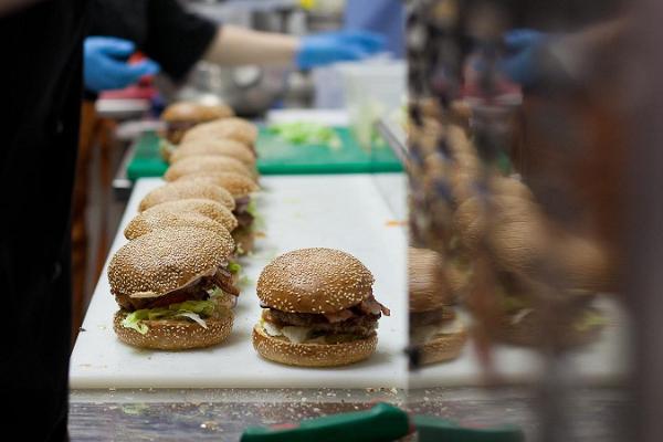 Grillers' Burger Café