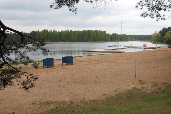 Verevi insjös strand