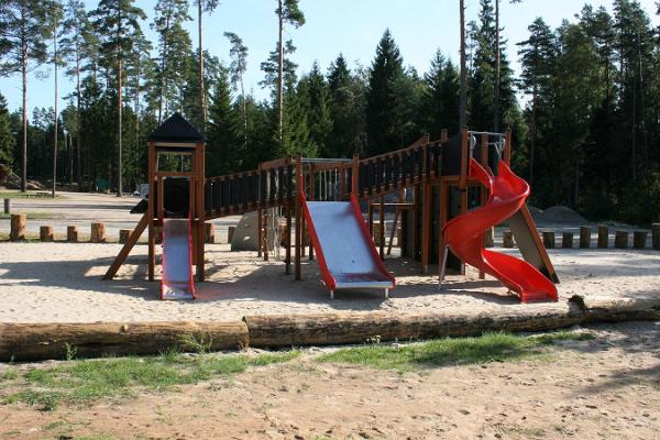 Valgehobusemäe Children’s Playground