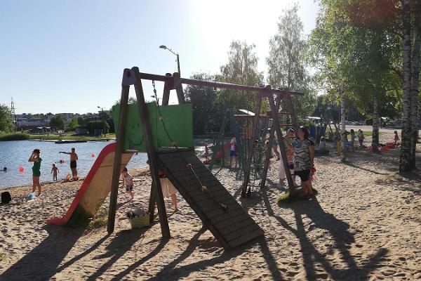 Anne Canal playground