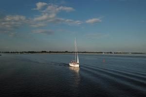 Seikle Vabaks purjetamine Pärnu lahel