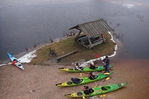 Seikle Vabaks (Freedom of Adventure) – kayak hike in Soomaa National Park