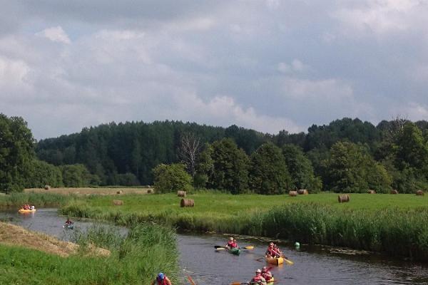 "Seikle Vabaks" pārgājiens ar kajakiem Somā nacionālajā parkā