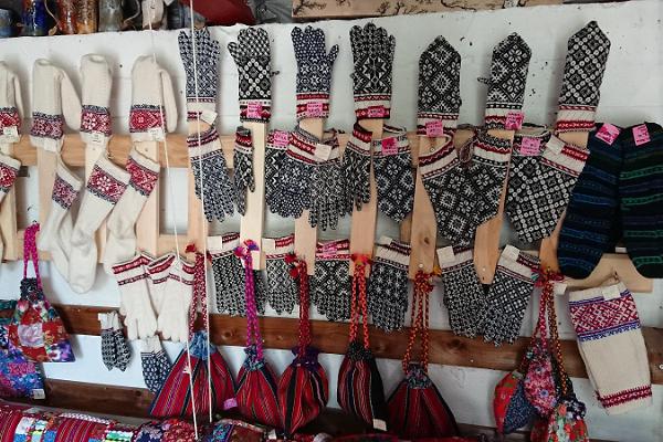 Kihnu handicraft shop ‘Njaputüe pued’