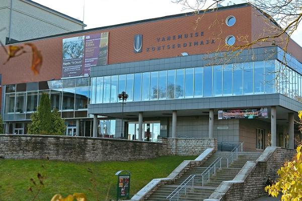 Vanemuine Konserthus konferenscenter utomhusvy på sommaren