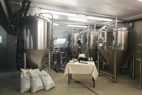 Exkursion und Bierverkostung in der Brauerei KOLK in Haapsalu (dt. Hapsal)