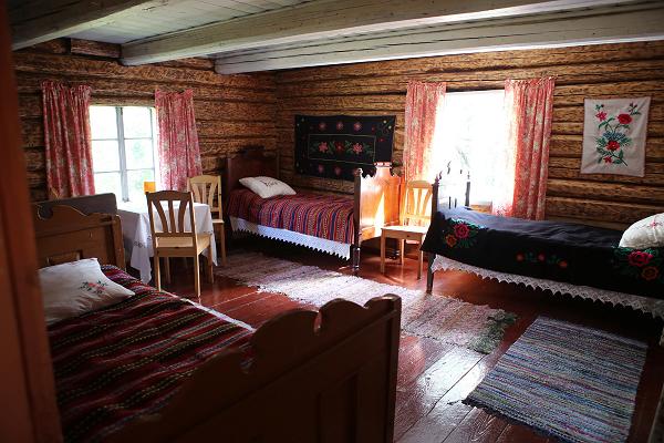 Mare accommodation in Ranniku Farm